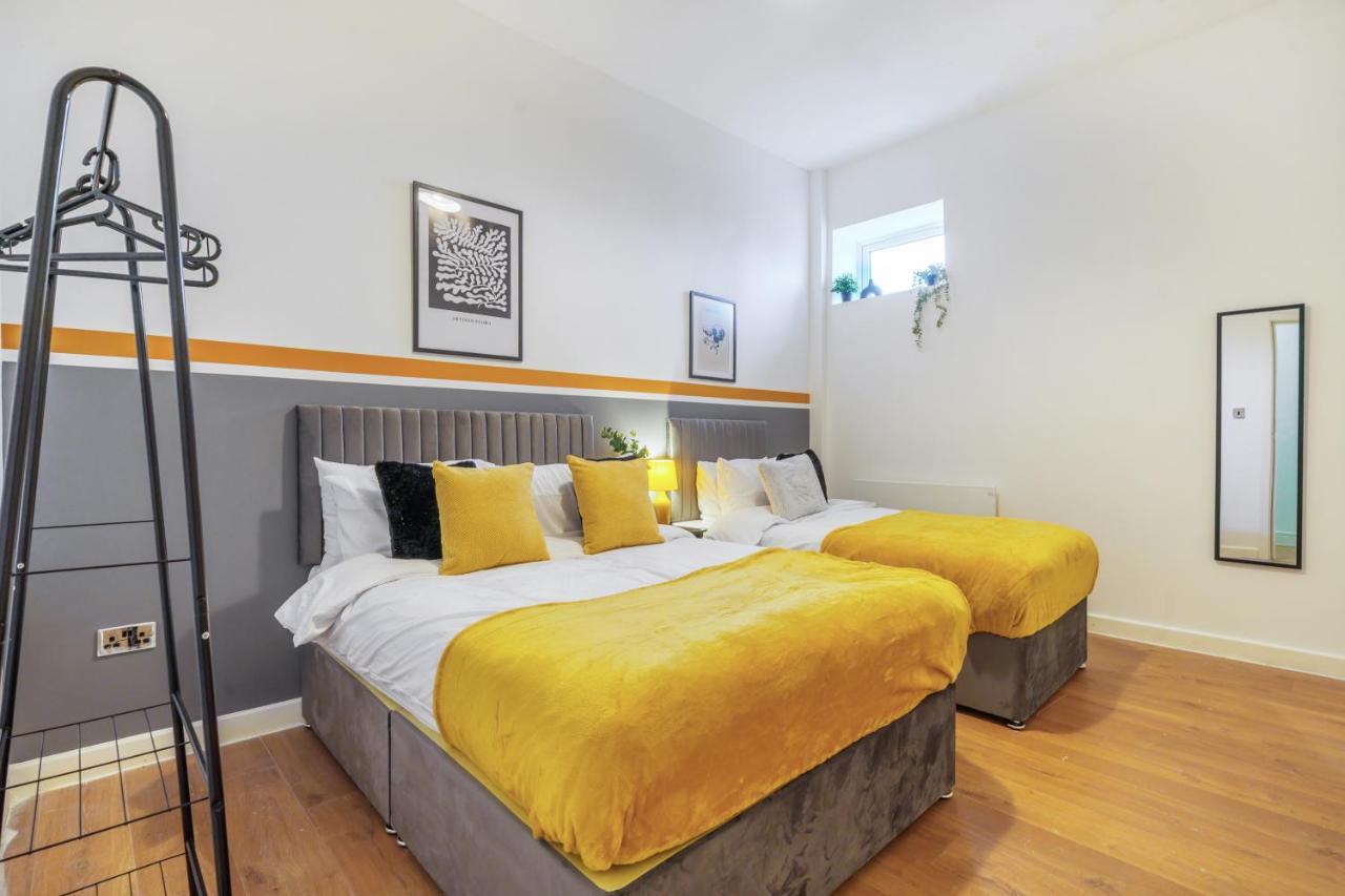 Spacious City Centre Apartment - Sleeps 8 Liverpool Kültér fotó